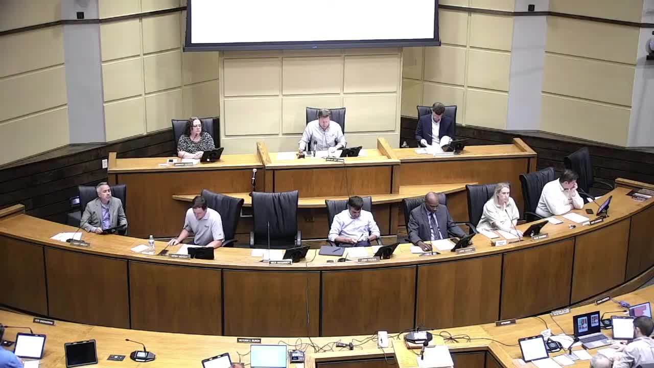 Planning commission approves major modification for three‑lot PUD on West I‑65 Service Road South despite fire‑access and landscaping concerns
