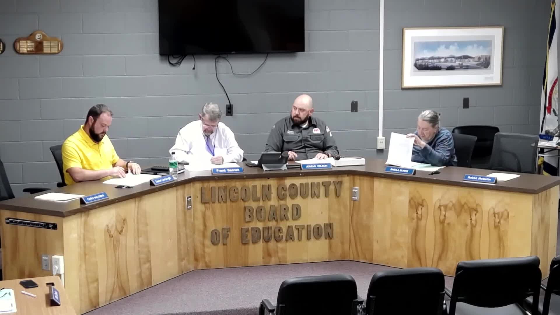 Lincoln County school leaders flag continuing teacher shortages, update critical‑need substitute policy