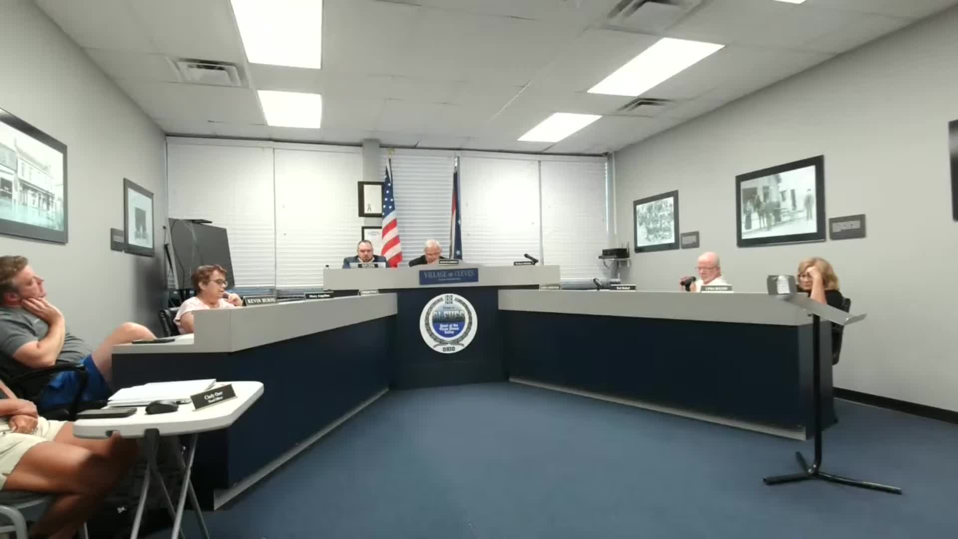 Council begins adoption of updated code of ordinances; mayor and staff discuss criminal-justice designation and mayor’s-court implications