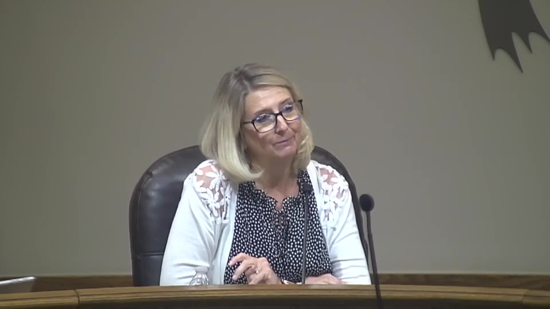 Lubbock ISD to form community committee to recommend a single dual‑language model