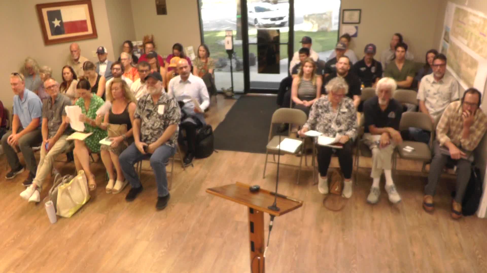 Old Kyle Road redesign presented; council hears tradeoffs on one‑way conversion, roundabout and Oldham extension