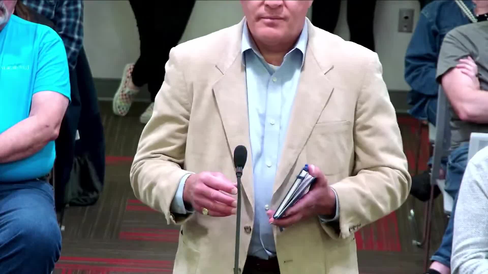 Kokomo council advances $10 monthly trash fee in 7–1 first-reading vote after heated public hearing