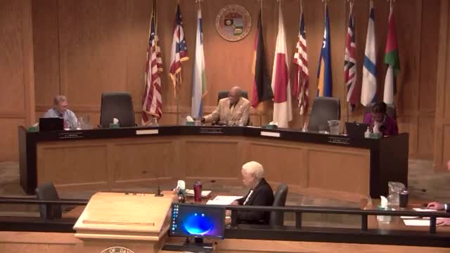 Commission advances rezoning for 118‑unit affordable assisted senior living at 200 South Wright Avenue