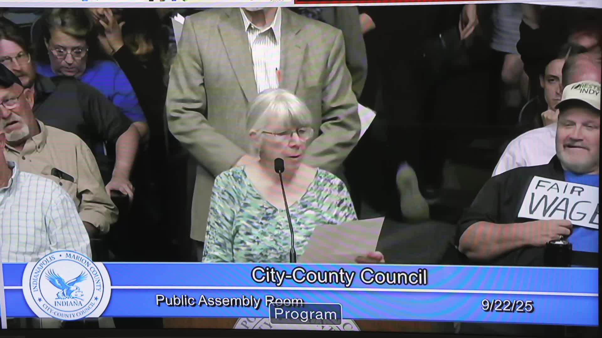 Carrie Steiner petitions for street sweeping extension on Southeastern Avenue