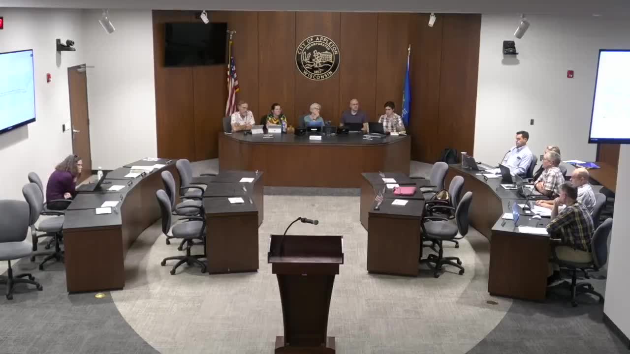 City Council Discusses Sixth Street Bike Lane Design for Traffic Safety