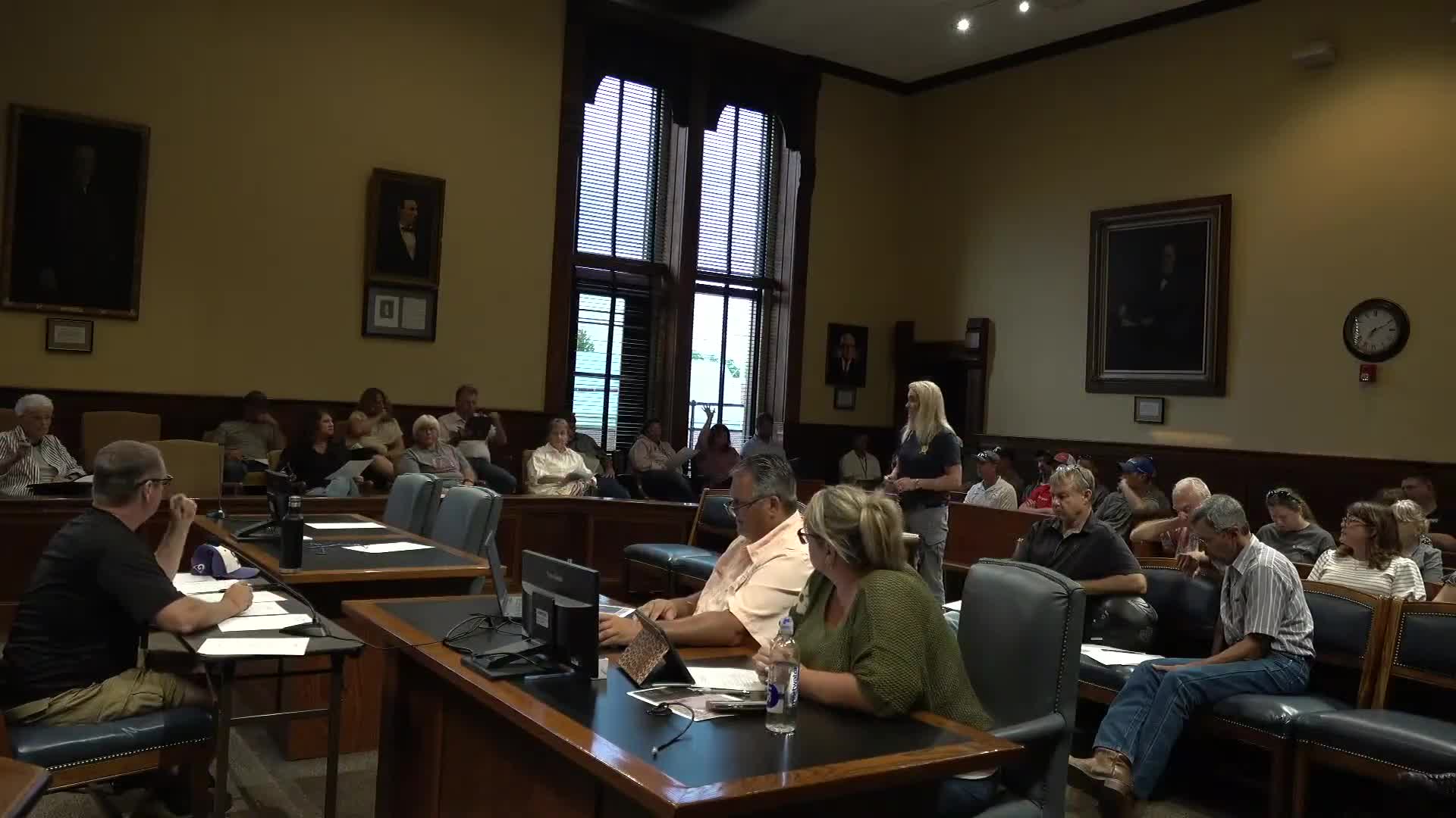 Board approves amended juvenile-detention IGA with Kane County and annual firearms approvals