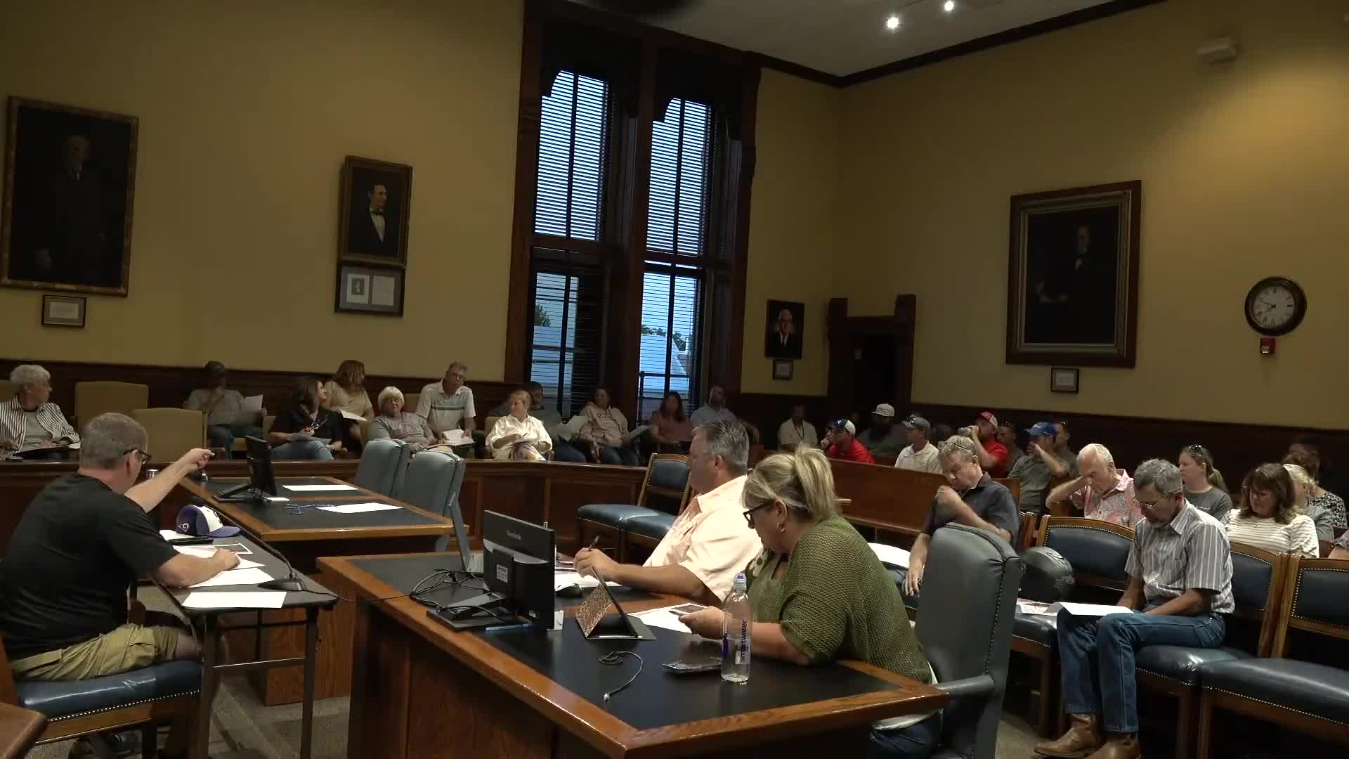 Shelby County board approves rescue squad standard operating guidelines after committee drafting