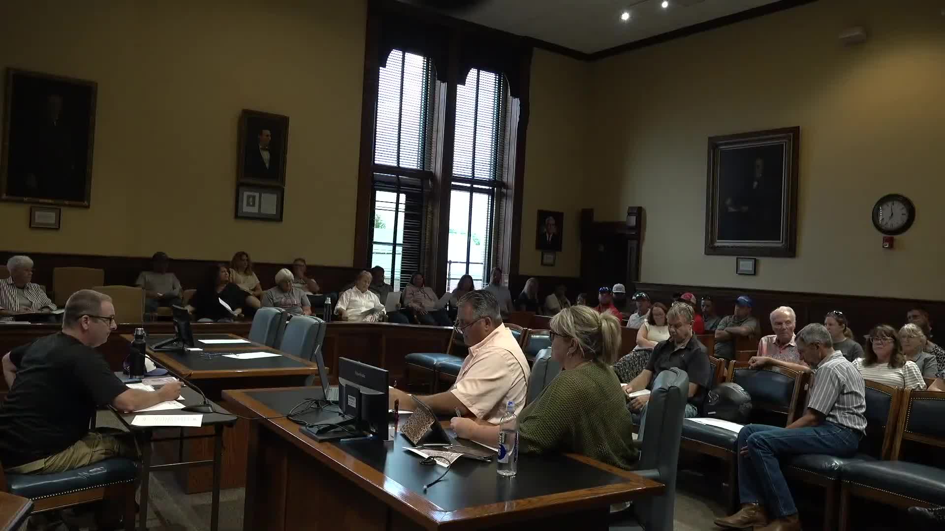 Shelby County board declines blanket ban on shipping containers in residential zones