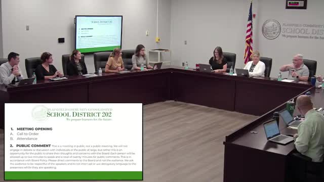 Board committee reviews curriculum calendar, schedules 30‑day displays and school presentations