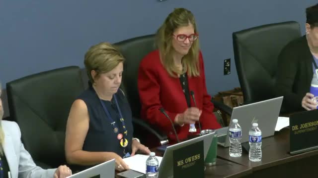 U-46 welcomes 33,000 students, honors finance team with national budget award