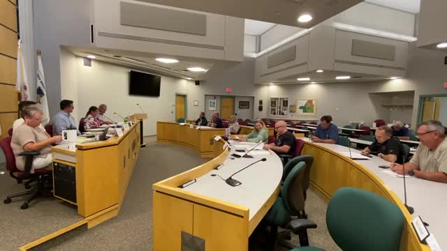 Board approves variance for existing lot to keep 60-foot frontage on older subdivided parcel