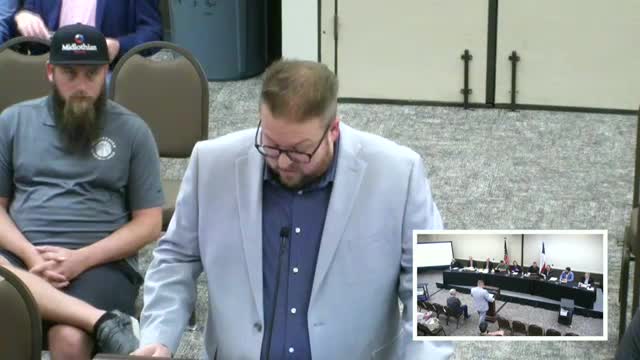 Council discusses proposed private hangar lease at Midway Regional Airport; members prefer saving terminal‑adjacent land for future city uses