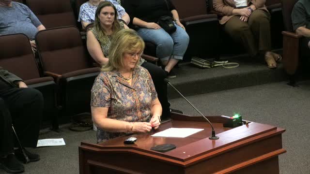 Euless Residents Oppose Rezoning for Bar Near Residential Neighborhood