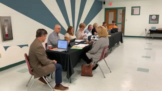 School Board Plans to Increase Graduation Credits for Future Classes