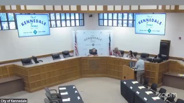 P&Z recommends rezoning at Bowman Springs corner to C‑2 to enable retail, restaurants and potential drive‑throughs