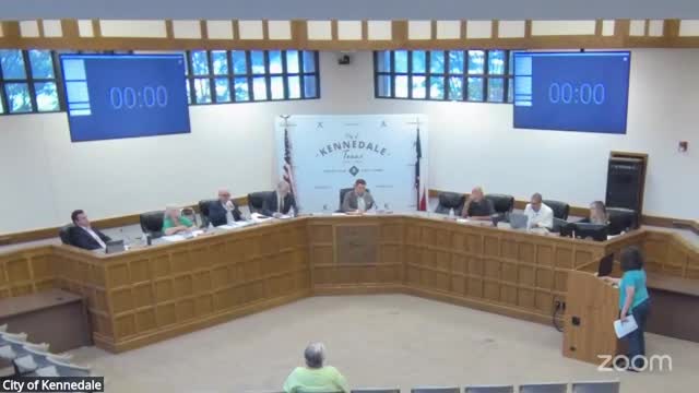 Kennedale attorney engages outside counsel; resident urges council accountability