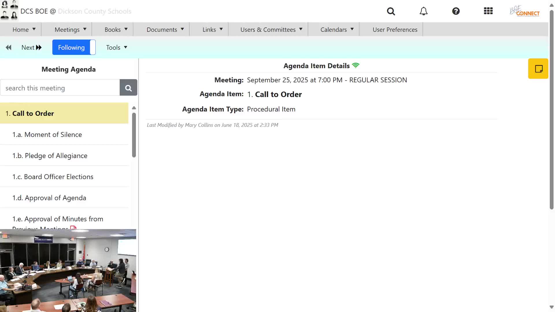Students urge Dixon County board to loosen phone ban for lunch, passing times