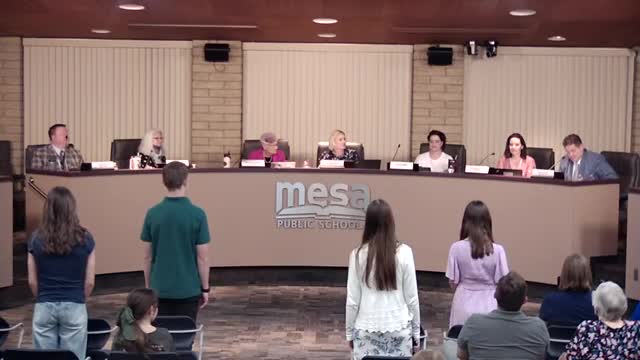 Parent-led committee proposes alternative school calendar; district to survey community