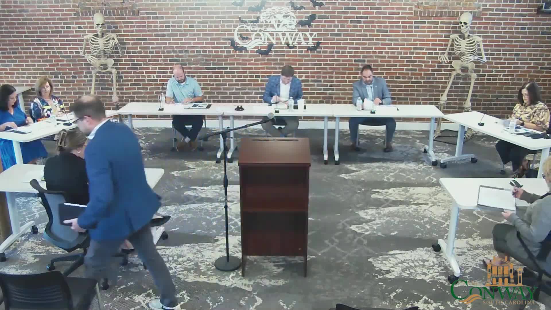 Parker's Kitchen Appeals $22,950 Penalty Over Unauthorized Live Oak Tree Pruning