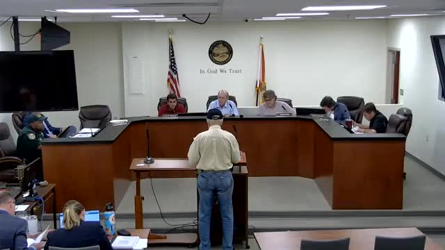Planning Commission Reviews Setback Regulations and Landscape Buffer Requirements