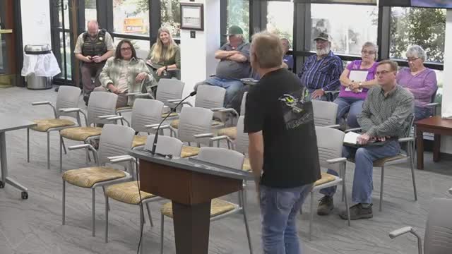 Commission declines motion on $750,000 library capital request, discussion to continue