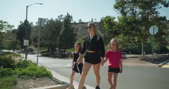 Laguna Niguel cites 47,000 community event participants, launches virtual assistant and expands transit access