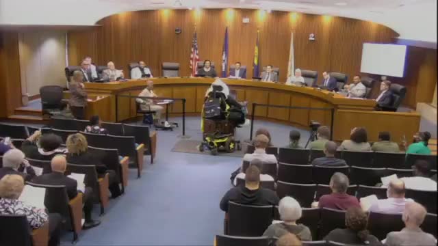 Norfolk resident says HRT bus defects damaged her $82,455 wheelchair and caused injury