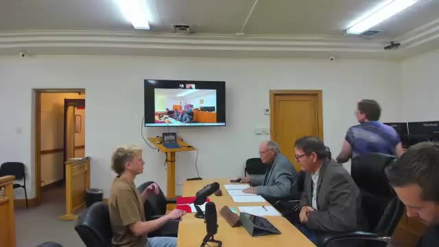 Rich County approves two new sole‑proprietor business licenses: Fearless Hoops and Taylor Graphics