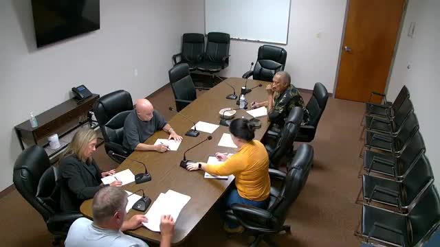 Coffee County committee discusses donated hometown Christmas tree, sets submission deadline