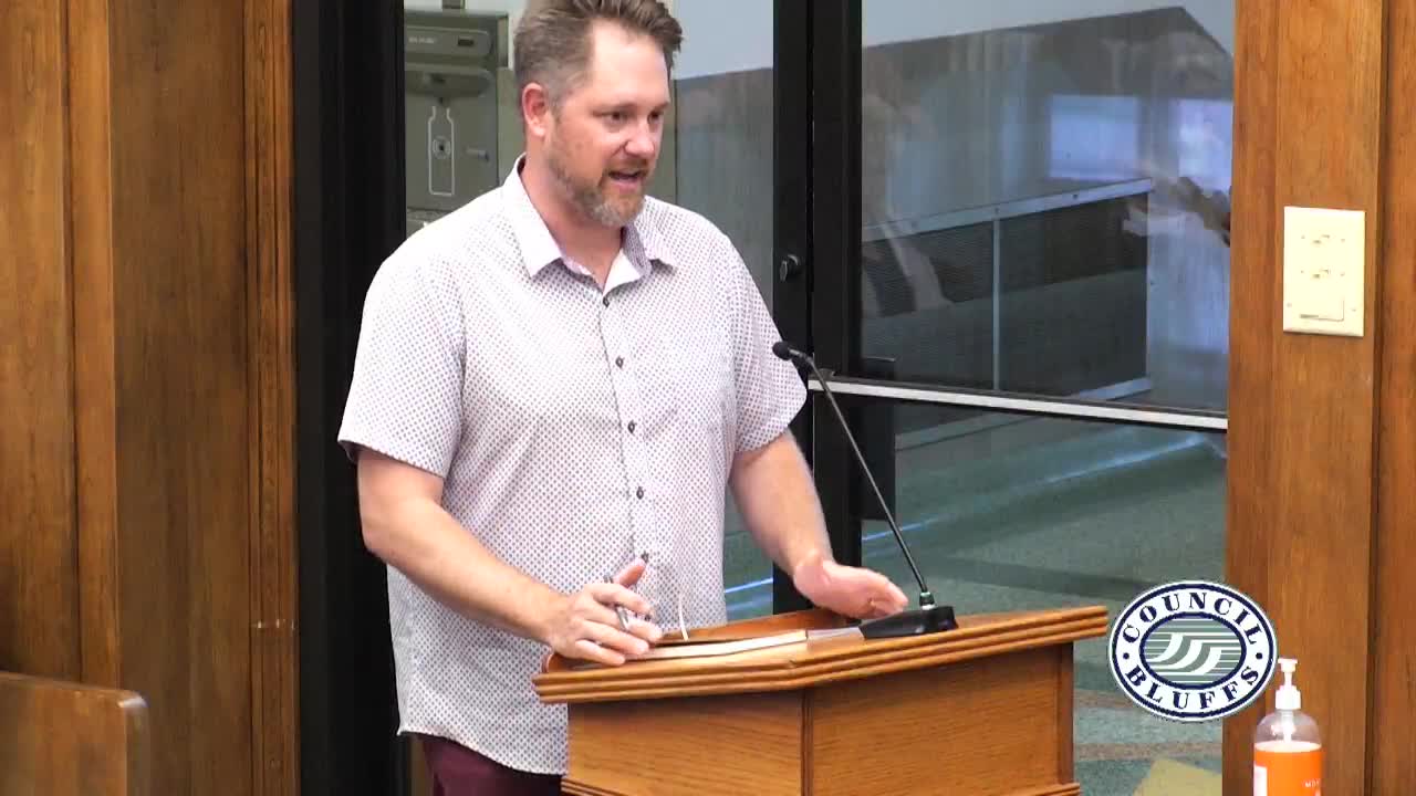 Resident requests traffic calming on Huntington; council discusses options