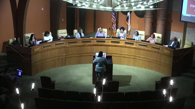 Cedar Hill ISD seeks renewals for instructional software over $50,000; trustees request usage data