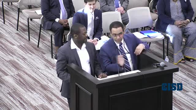 City of Fort Worth officials present McCart Avenue corridor study to Crowley ISD trustees, emphasize Eagle Drive safety