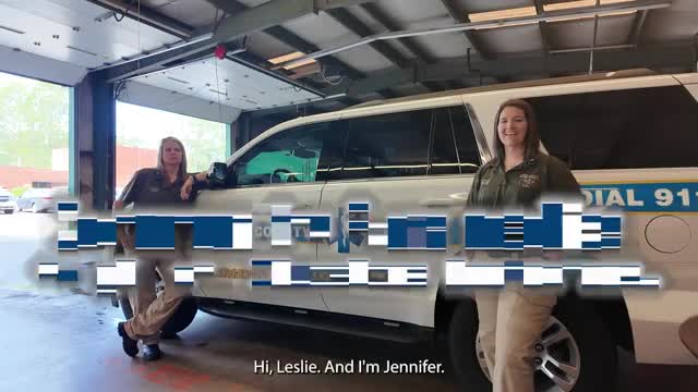 Community paramedics demonstrate Narcan use, outline overdose resources