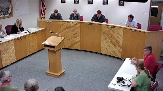 City Manager David Scott resigns; council names Joshua Hanson interim for 90 days