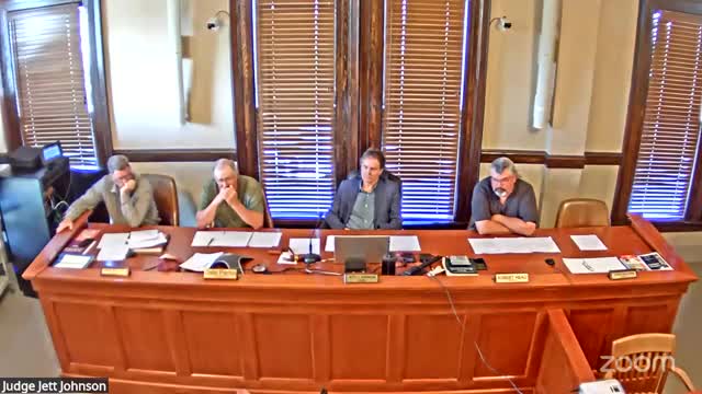 Commissioners Approve Lawn Restoration on Courthouse Grounds for Upcoming Holiday Events