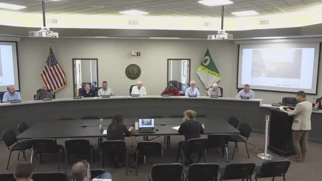 Developer requests wider driveways at Cedar Tree Summit; staff says request is common and not opposed