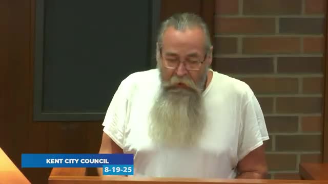 Resident urges public engagement on downtown Meeker RFPs as council previews Rediscover Downtown workshop