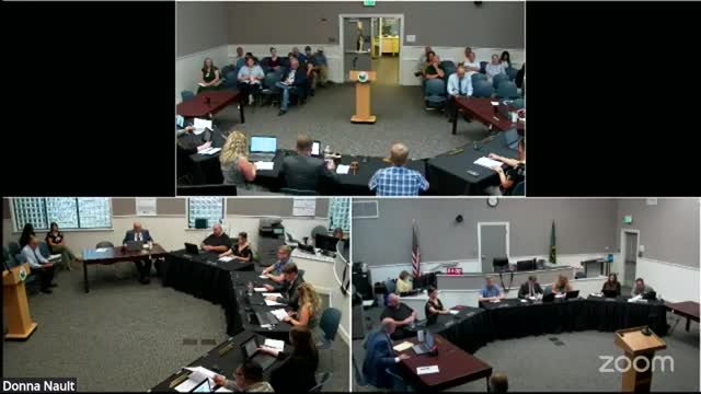 Council codifies city manager signing authority, updates office‑hours rule