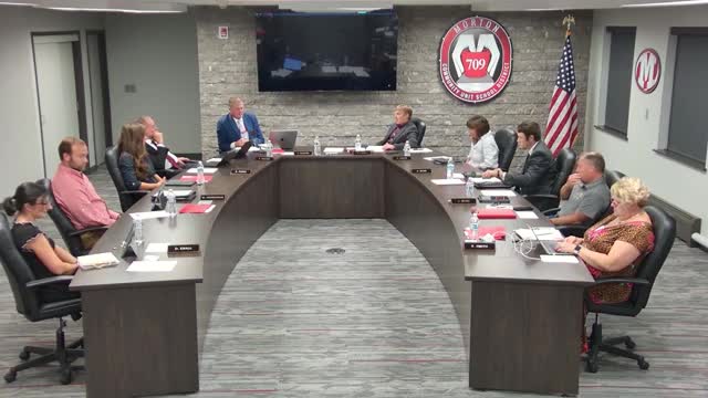 Board to hold hearing on e‑learning plan renewal; district keeps status quo for now