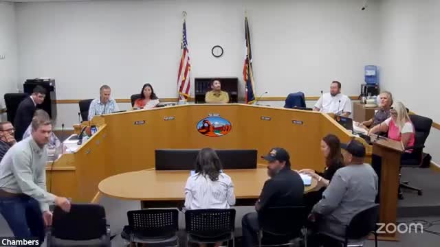 City of Moab seeks utility-overlay zoning for proposed Spanish Valley water tank amid safety, engineering debate