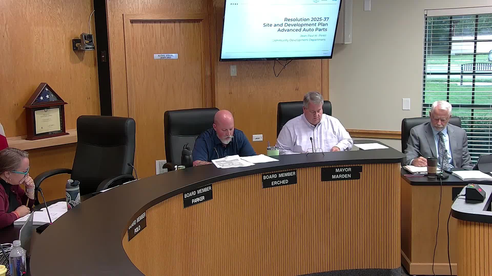 Planning board recommends Advanced Auto Parts site plan in Highland Park; members require non‑illuminated rear signage