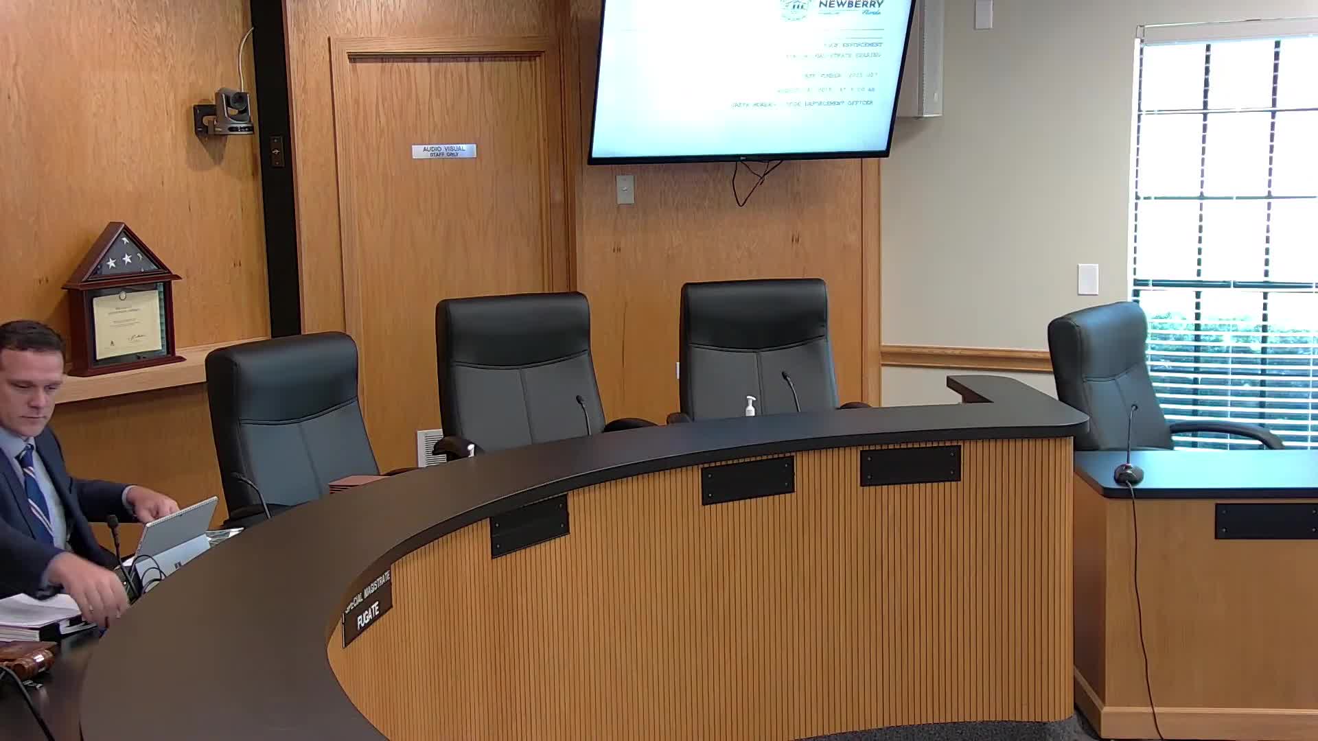 Special magistrate gives Newberry homeowner 45 days to fence pool, remove vehicles or face $50-a-day fine