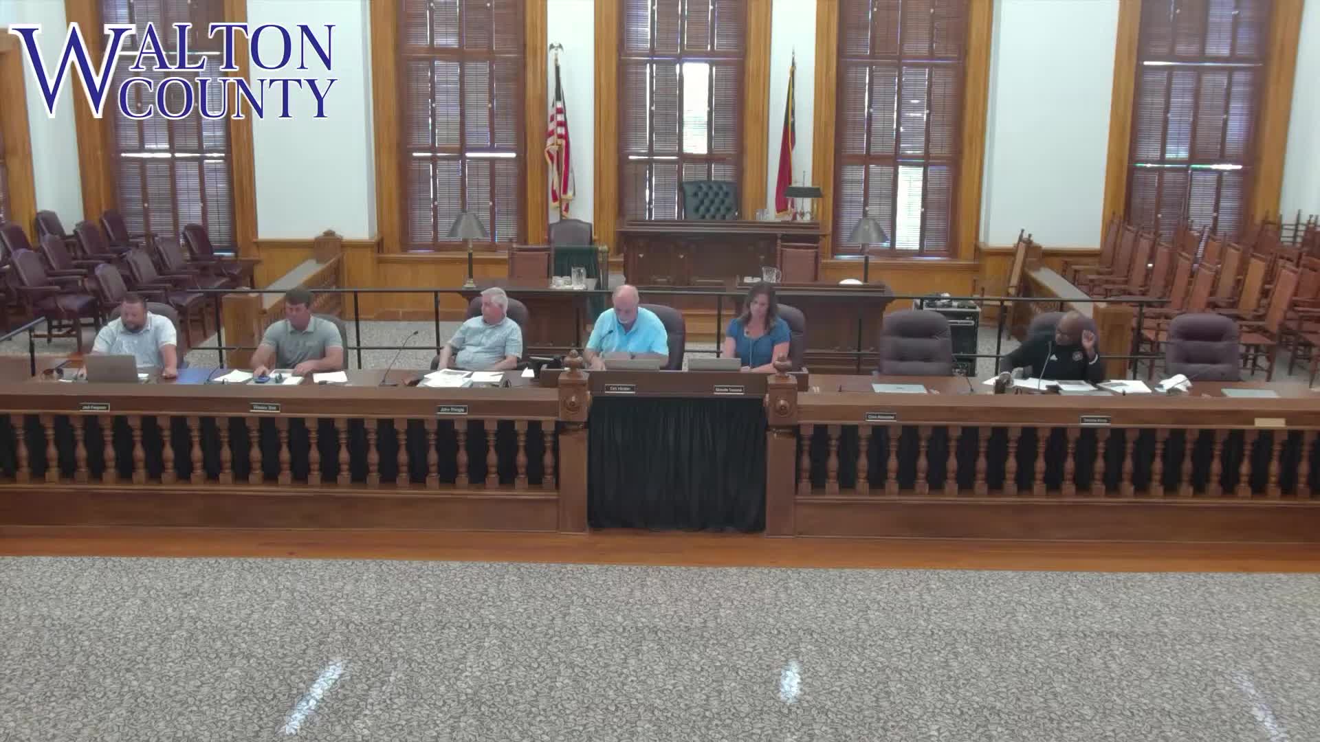 Walton County planners recommend denial of rezoning to keep farm animals; case headed to commissioners