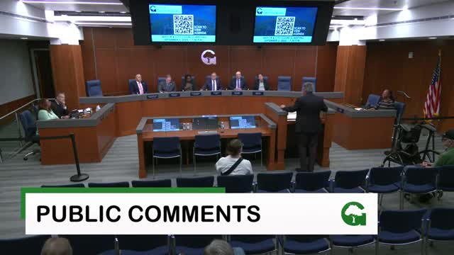 Residents raise concerns about Labor Day parade contingent and East Diamond street and sidewalk conditions