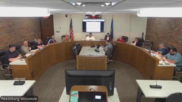 Council approves three‑year police contract that raises starting pay, alters shift and holiday rules