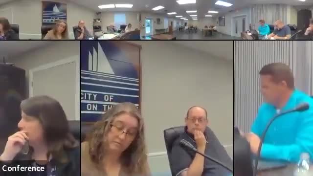 Residents raise engineering concerns about Lake Overlook Park revetment design; council asks for meeting minutes and design details