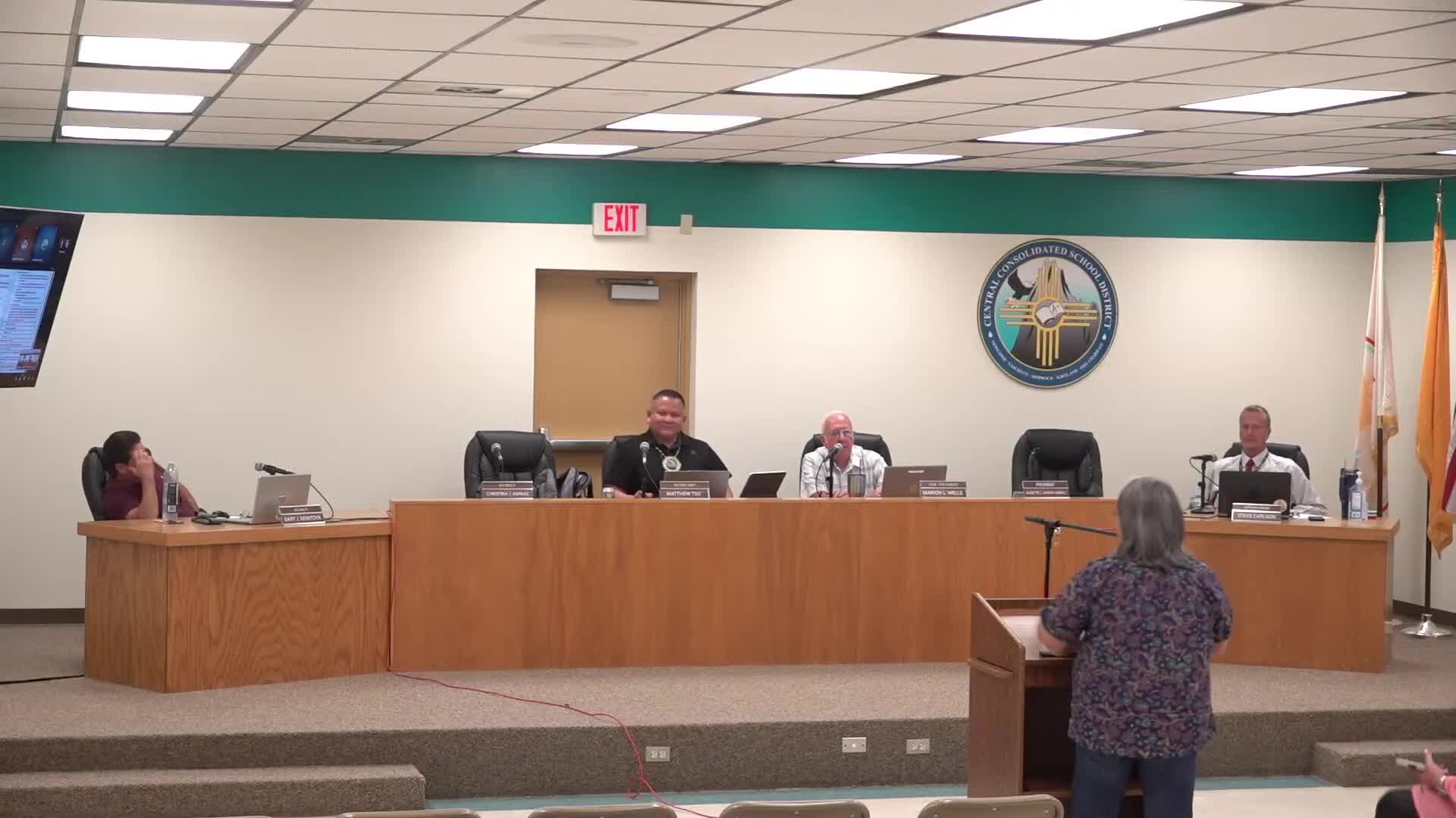 District to receive book, clothing and duffel‑bag donations from Save the Children and My Stuff Bags