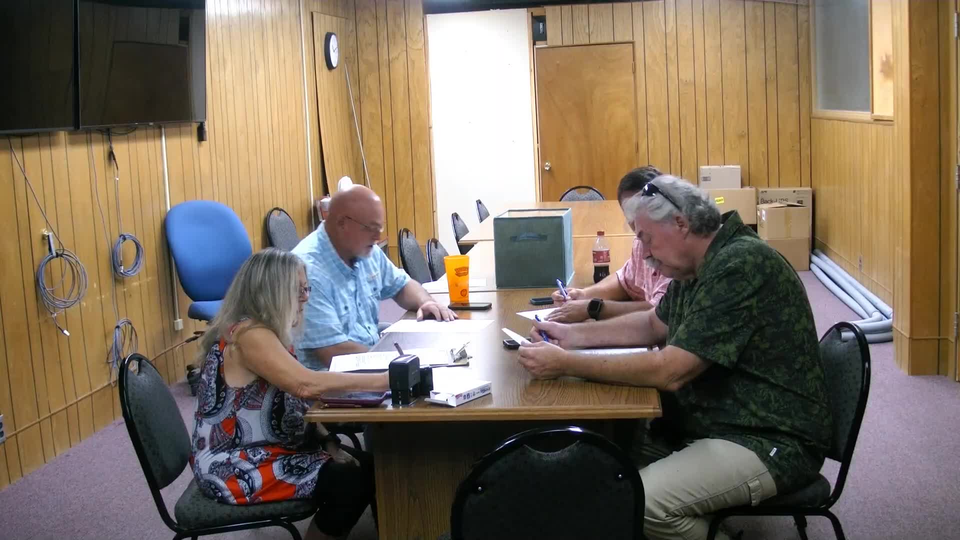 Local Council Discusses Road Crossing Permits and Courthouse Lawn Use for Event