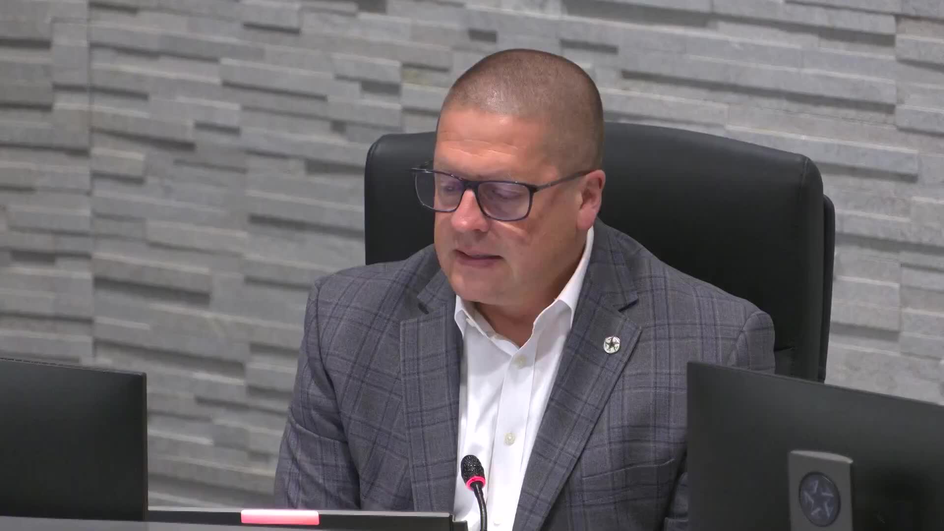 Arlington ISD approves purchase of attendance credits to meet Chapter 49 recapture