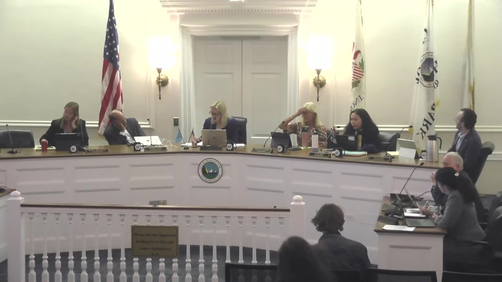 Council approves Williams Architects contract after debate over transparency and review time